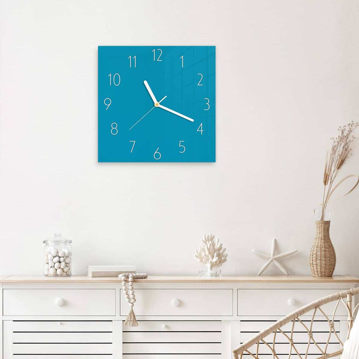 Wanduhr Petrolblau aus Glas – Quadratisch 30 × 30 cm – Dunkles Blaugrün als Farbfläche
