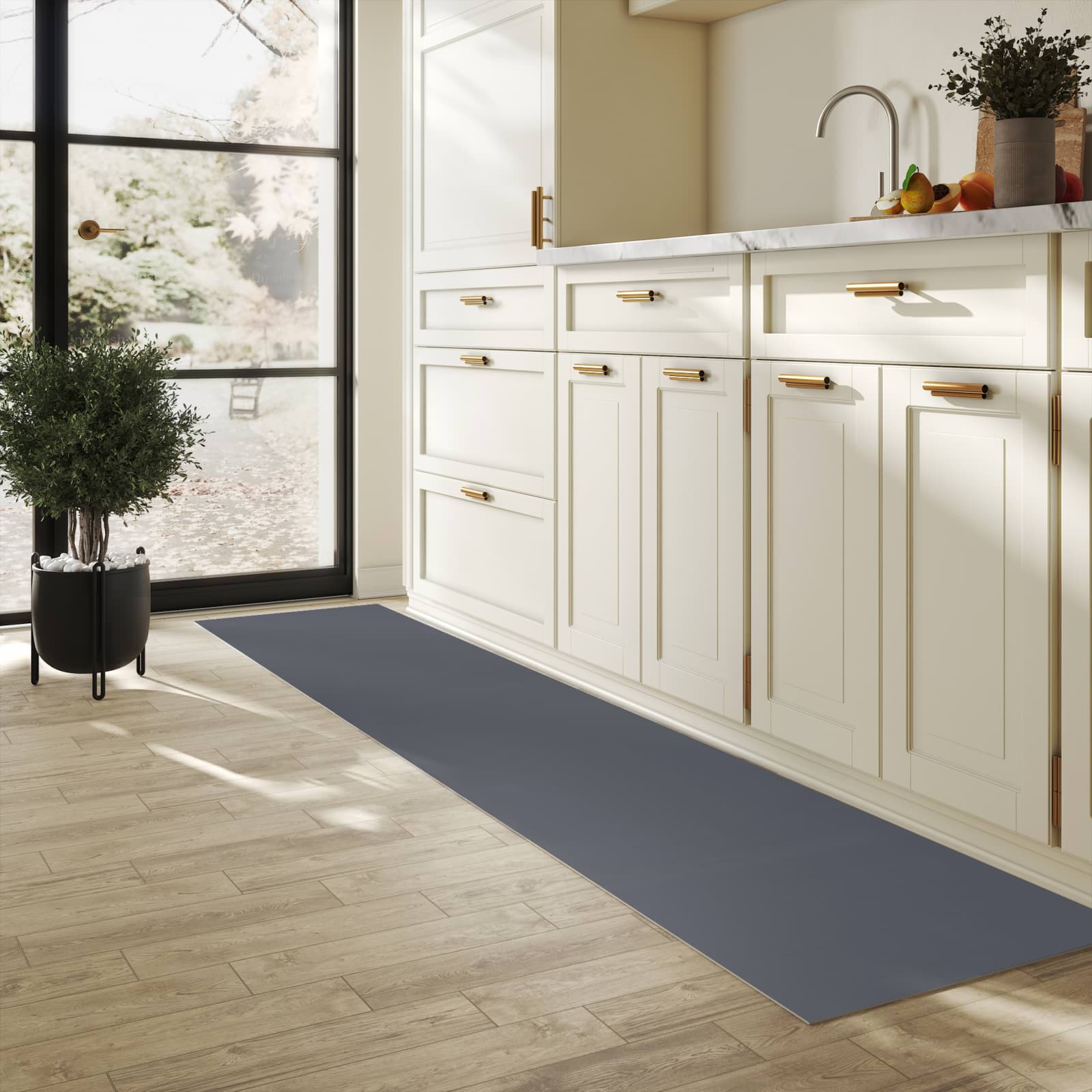 Bodenläufer mit dunkelgrauem Hintergrund-Motiv in der Küche, bietet Trittkomfort