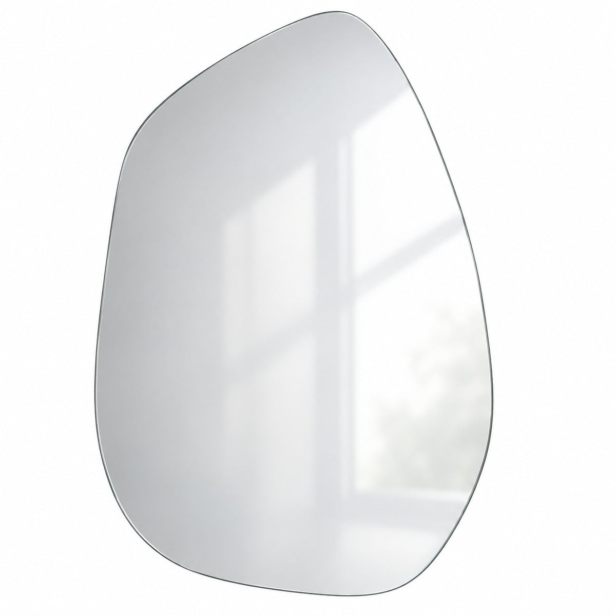 Asymmetrischer Wandspiegel Lagune 48 × 69 cm, rahmenlos – freigestellt vor weißem Hintergrund #grösse_48 x 69 cm
